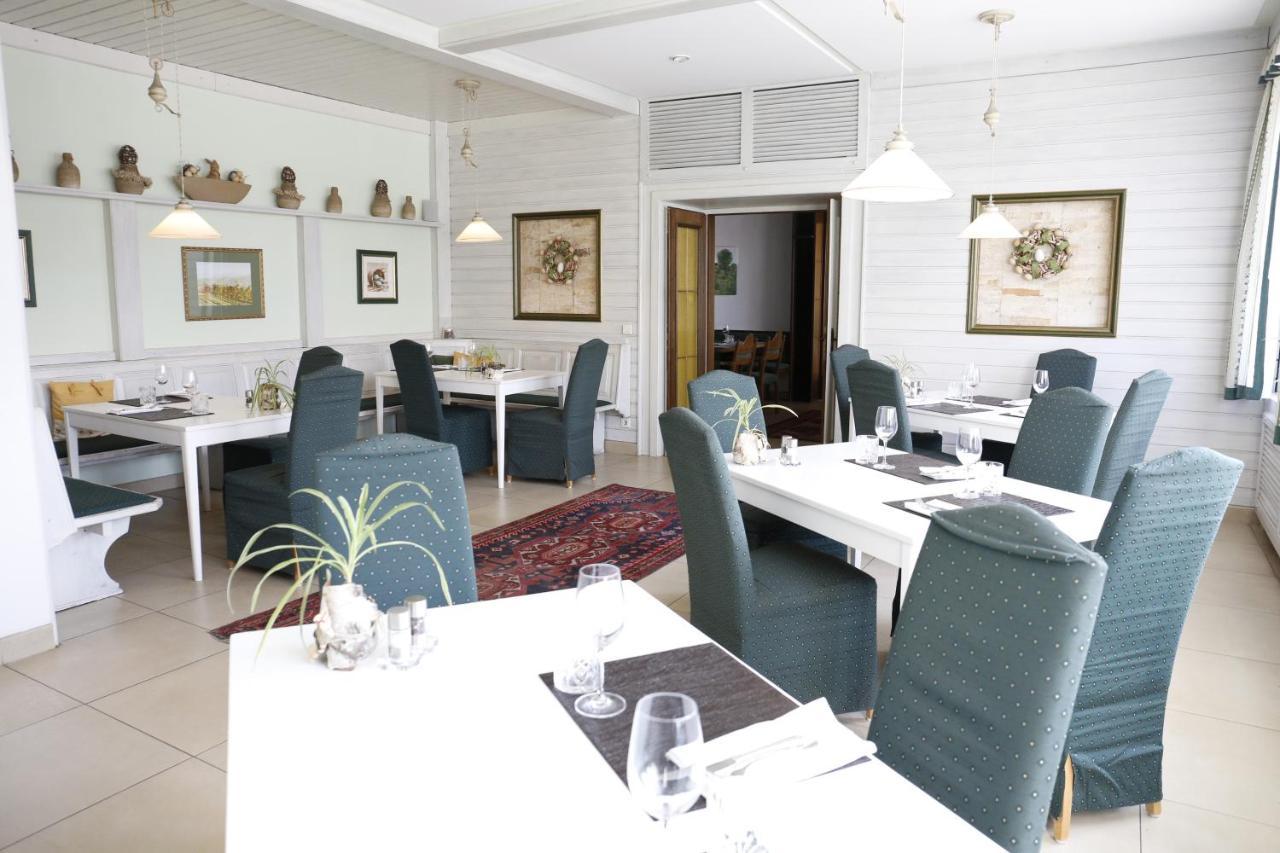 Birkenhof Gols - B & B - Wohlfuehl Hotel Mit Wochenend-Restaurant ภายนอก รูปภาพ